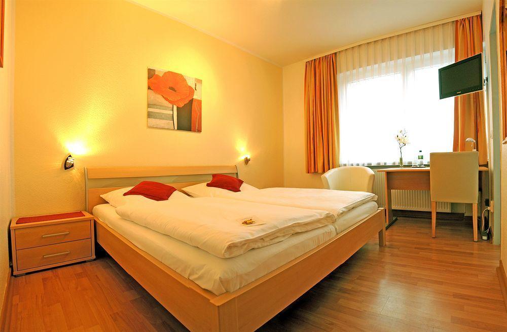 Hotel Herrenhof Lübeck Exterior foto
